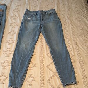 American Eagle Outfitters Light Blue Skinny Jeans